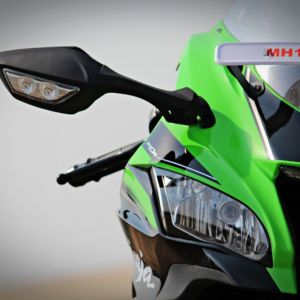 Kawasaki Ninja ZX R Review Details Headlight