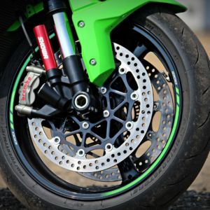Kawasaki Ninja ZX R Review Details Suspension Front Brake