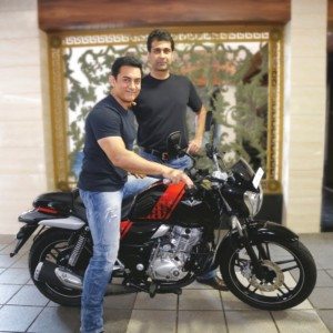 Aamir Khan Bajaj V