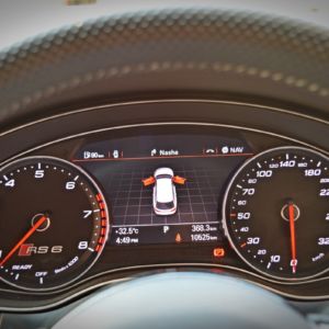 Audi RS Avant instrument cluster