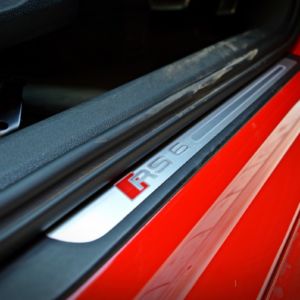 Audi RS Avant sill