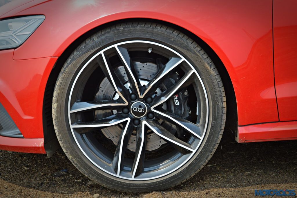 Audi RS6 Avant wheel