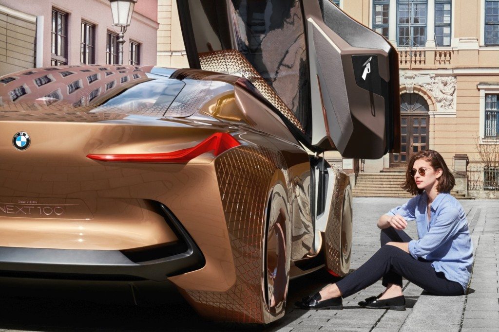 BMW VISION NEXT 100 Asia (18)