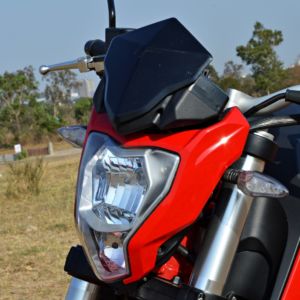 Benelli TNT Review Details Headlight