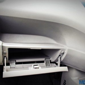 Datsun redi Go glove box