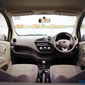 Datsun redi Go interior