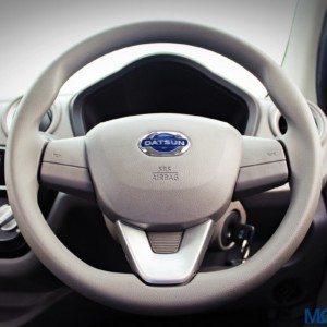 Datsun redi Go steering wheel