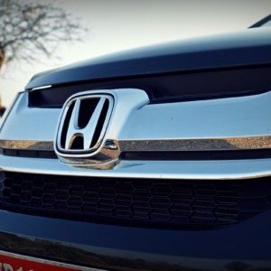 Honda BR V grille