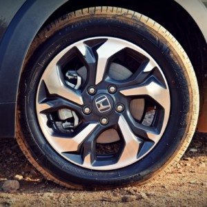 Honda BR V wheel