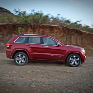 Jeep Grand Cherokee India action
