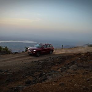 Jeep Grand Cherokee India action