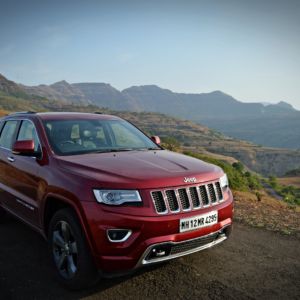 Jeep Grand Cherokee India front