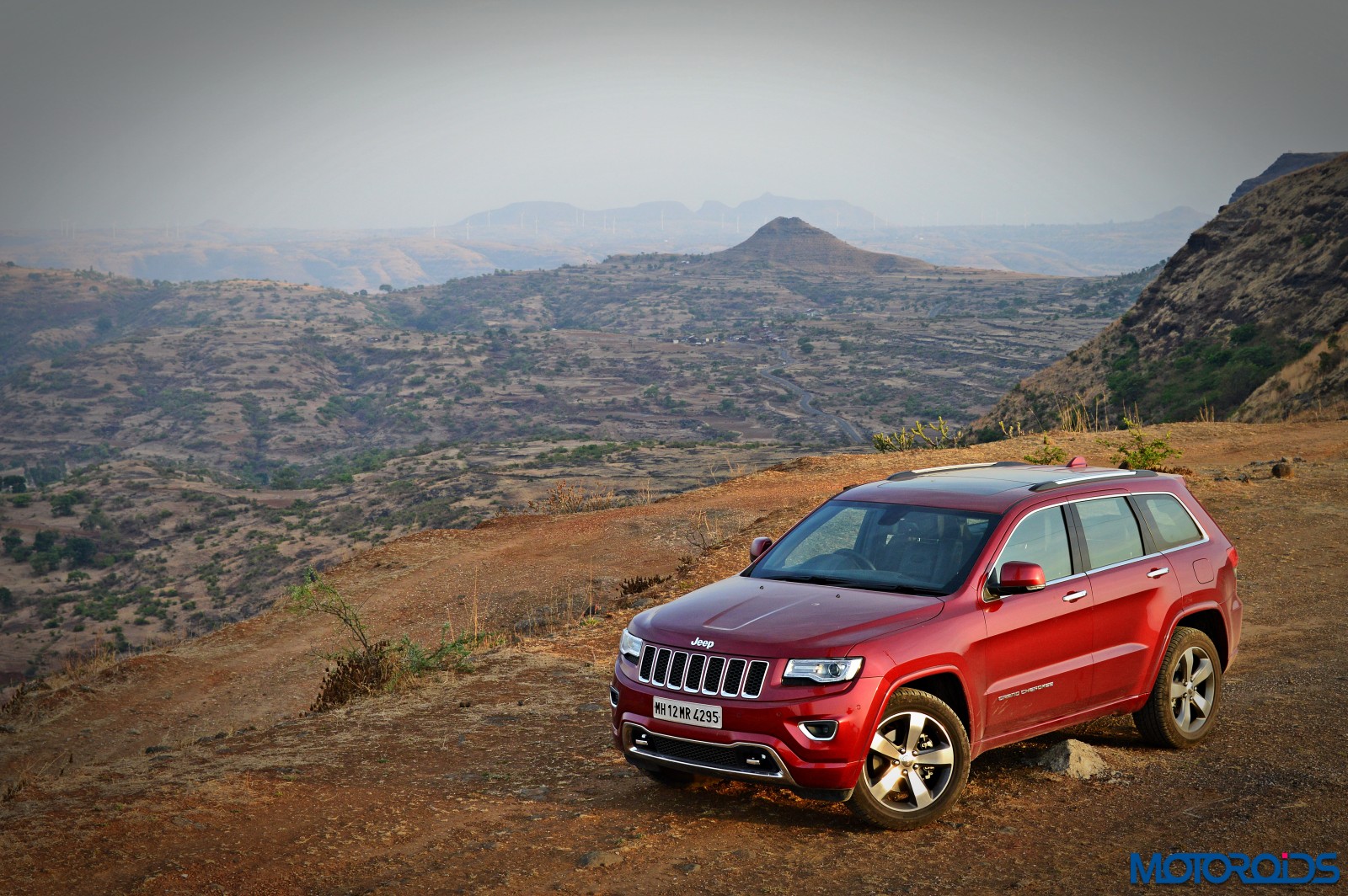 Jeep Grand Cherokee India front (8)