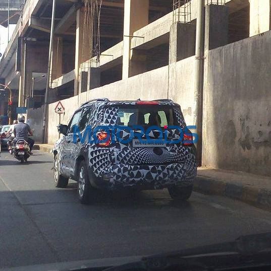 Jeep Renegade spied testing again