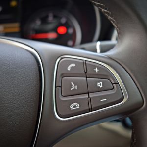 Mercedes Benz GLC d steering controls