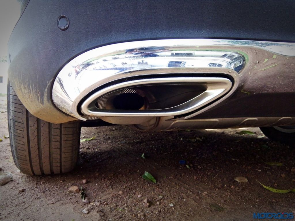 Mercedes-Benz GLC 300 exhaust