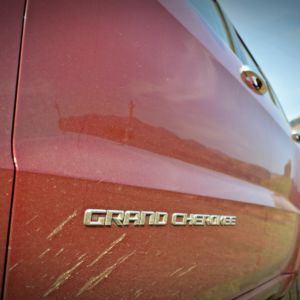 New  Jeep Grand Cherokee red