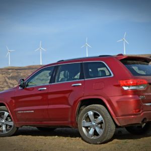 New  Jeep Grand Cherokee red