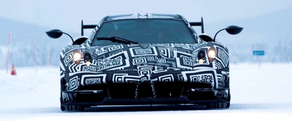 Pagani Huayra BC snow test (2)