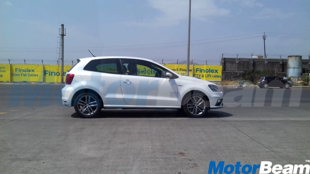 Volkswagen Ameo and Polo GTI spied (3)