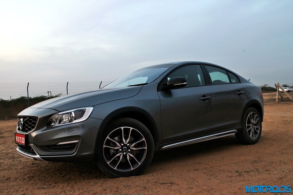 Volvo S60 Cross Country 30