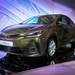 Toyota Corolla Altis Live