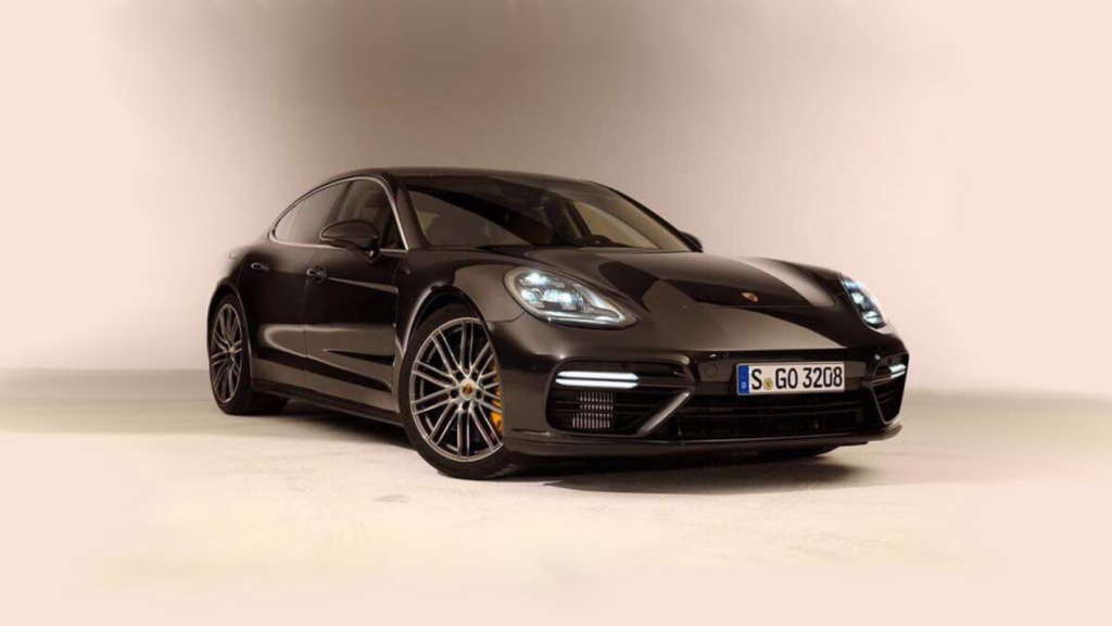 All-new Porsche Panamera (4)