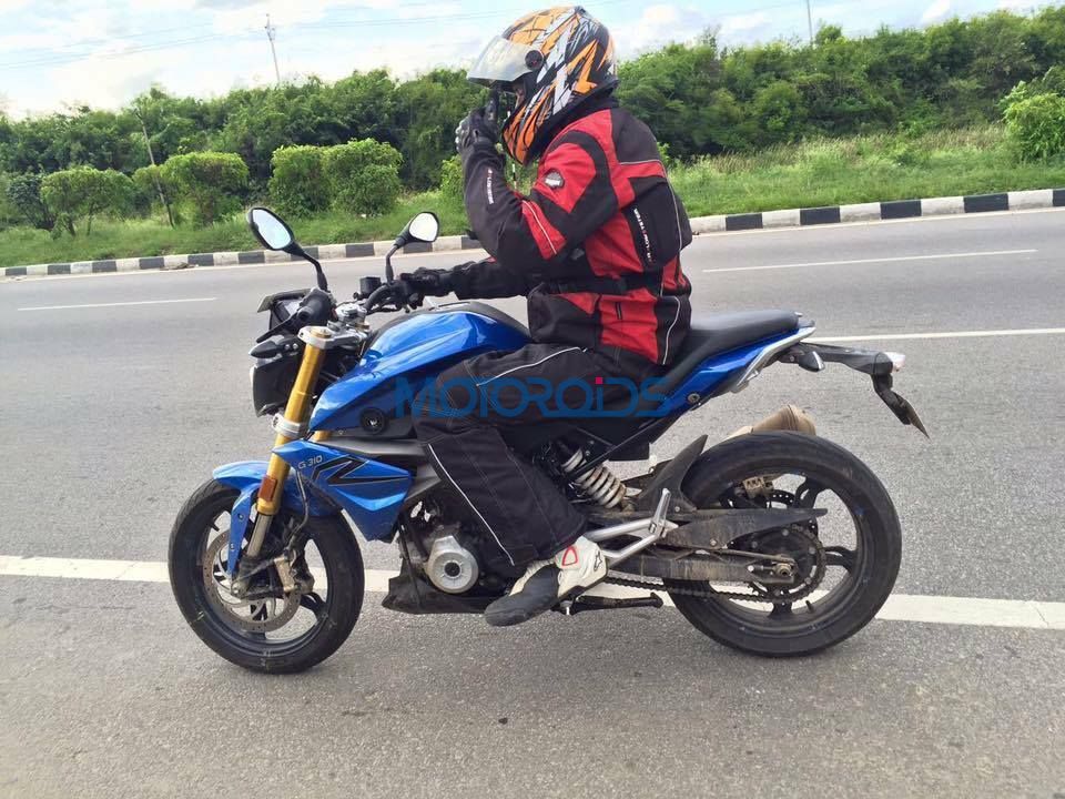 BMW G310R Spied in Chennai (1)