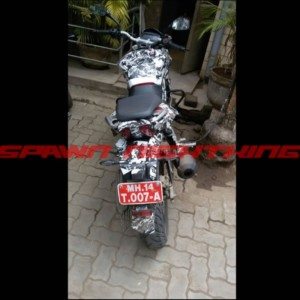 Bajaj Pulsar CS  spied up close