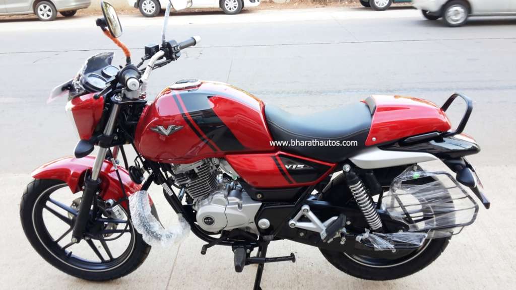 Bajaj V15 Cocktail wine red colour (7)