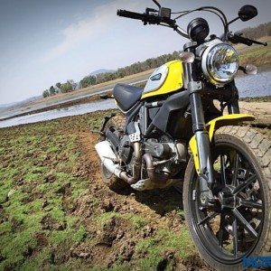 Ducati Scrambler Icon review front