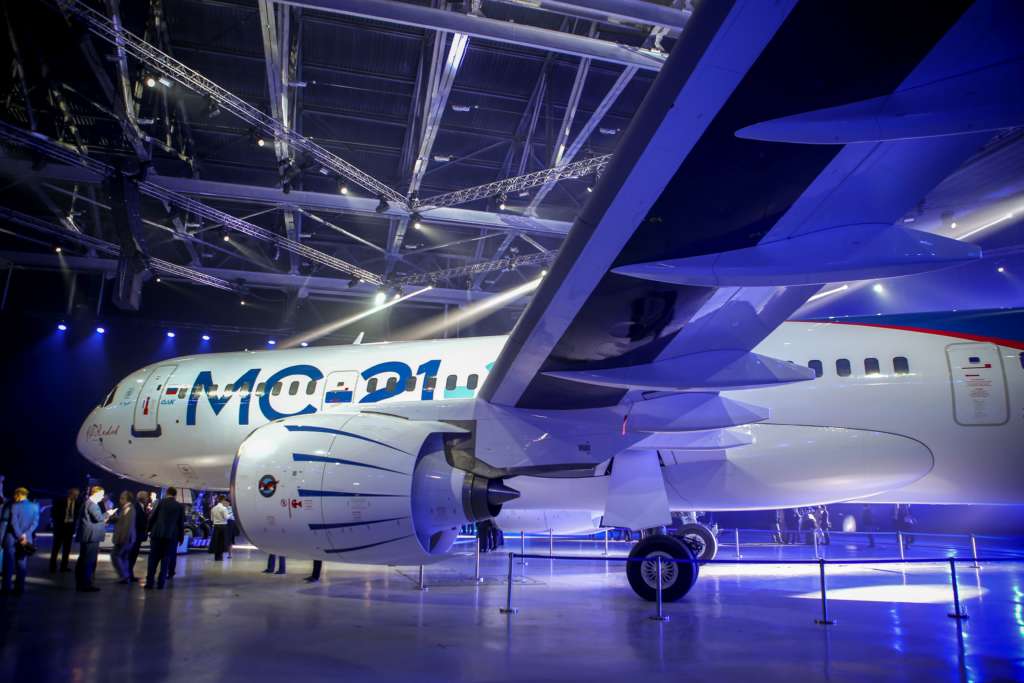 Irkut MC-21-300 airliner (29)