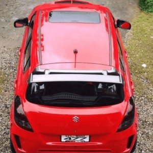Maruti Suzuki Swift Nissan GT R