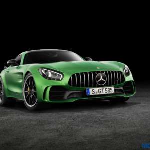 Mercedes AMG GT R