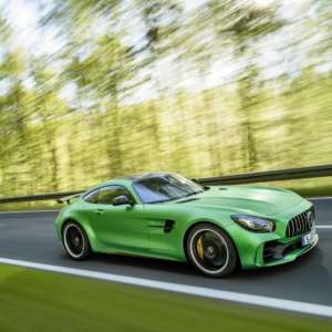 Mercedes AMGGT R()