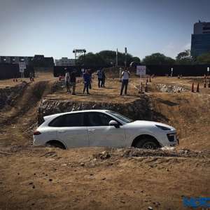 Porsche Cayenne and Macan off roading BKC MMRDA