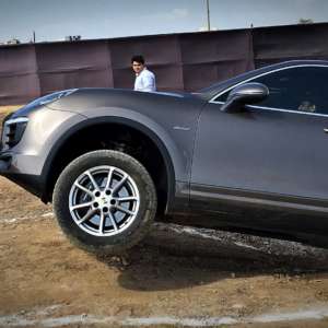 Porsche Cayenne and Macan off roading BKC MMRDA