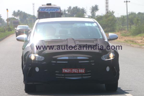 Upcoming Hyundai Elantra spied testing again