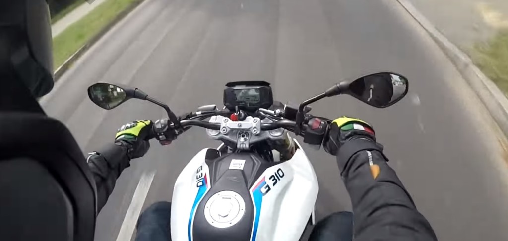 BMW G 310 R ride