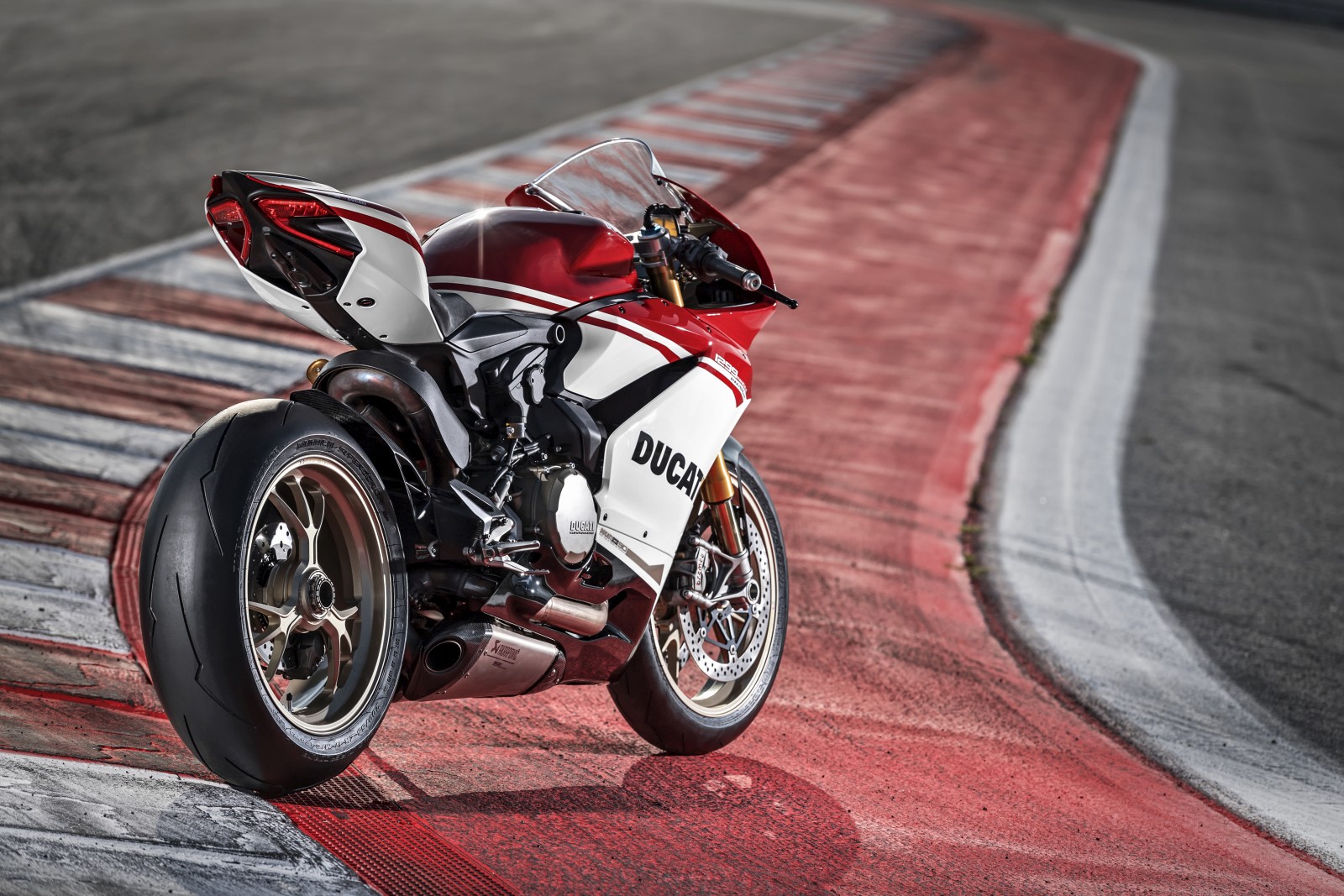 Ducati 1299 Panigale S Anniversario (13)