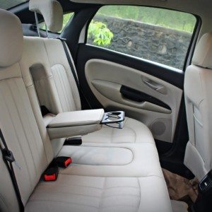 Fiat Linea S back seat