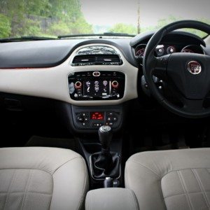 Fiat Linea S dashboard