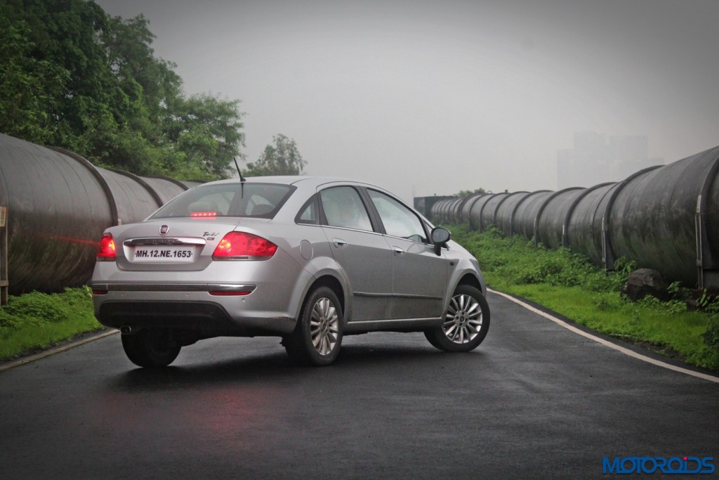 Fiat Linea 125S rear (2)