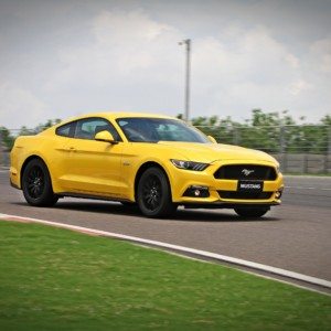 Ford Mustang Motoroids