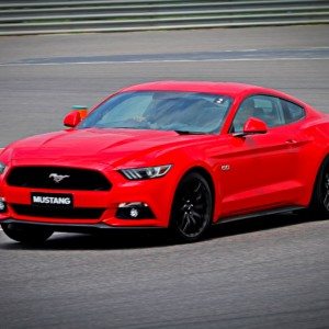 Ford Mustang Motoroids