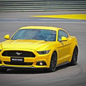 Ford Mustang Motoroids