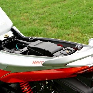 Hero MotoCorp Splendor  iSmart seat open