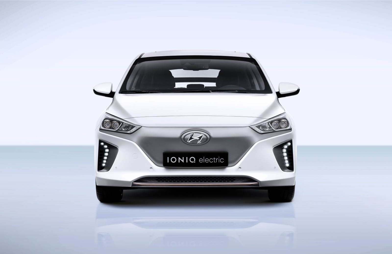 Hyundai IONIQ - ELECTRIC- exterior