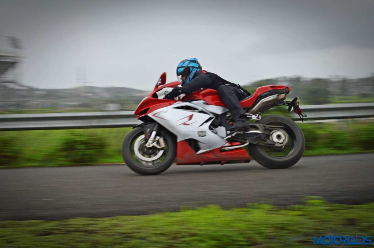 MV Agusta F R action