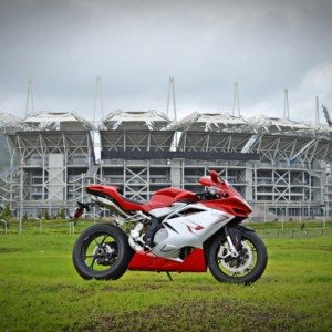 MV Agusta F R front